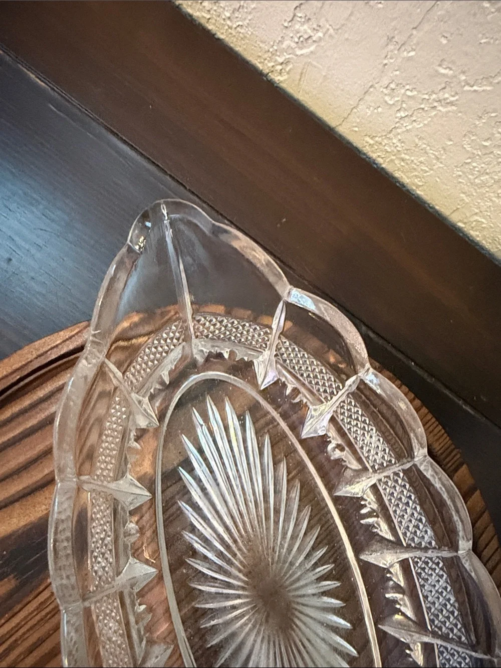 Vintage Pressed Glass Oval Dish – Starburst Design – Clear Scalloped Edge Candy